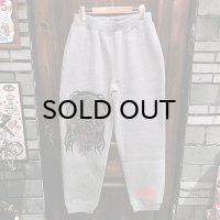 {MOMENTARY PSYCHO ART} DEMON FACE SWEAT PANTS / GRAY