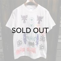 {MOMENTARY PSYCHO ART} "Letter From The North" MULTI PRINT T-SHIRTS / WHITE