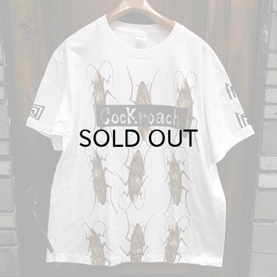 画像1: {MOMENTARY PSYCHO ART} "Cock roach" MULTI PRINT T-SHIRTS / WHITE