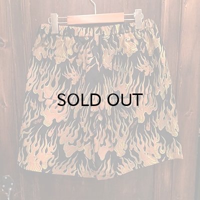 画像4: {NO MAD NUMSKULL} ORIGINAL PATTERN SHORT PANTS / FIRE / BLACK×ORANGE