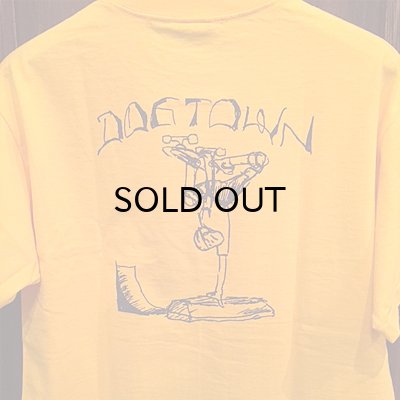 画像1: {DOG TOWN} "Gonz" T-SHIRTS / GOLD