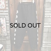 {NO MAD NUMSKULL} "HAND PLANT" SWEAT PANTS / BLACK