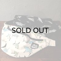 {PARADOX × NO MAD NUMSKULL} ORIGINAL PATTERN WAIST POUCH - BIG / "SHARK"