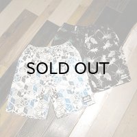 {NO MAD NUMSKULL} ORIGINAL PATTERN SHORT PANTS / "collaboration"