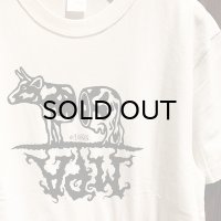 {MOMENTARY PSYCHO ART} "COW LOGO" S/S T-SHIRTS / WHITE