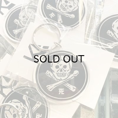 画像1: {デスパターンズ×KAE Acrylic} "SKULL" KEY HOLDER