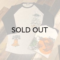 {RAFFISH DOG} "HIROTTON WALL" RAGLAN T-SHIRTS