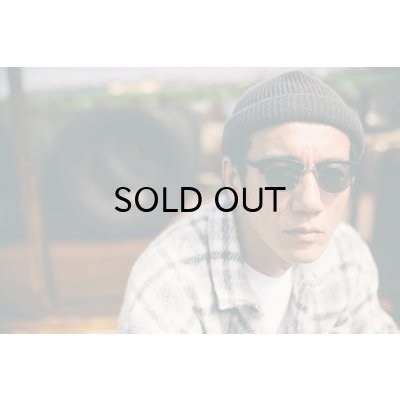 BLACK / CLEAR to GREY(調光レンズ)