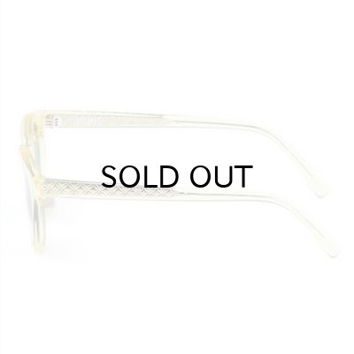 LIGHT YELLOW / GREEN