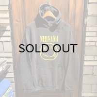 {THRIFTY LOOK} "WORN-OUT" BAND HOODIE / Yellow Smily