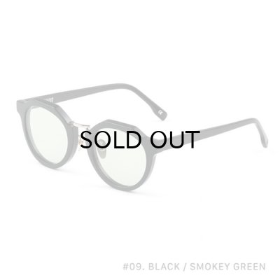 BLACK / SMOKEY GREEN