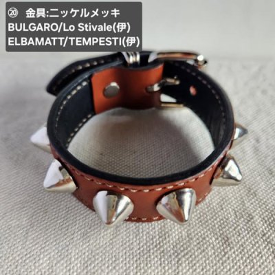 BROWN 01