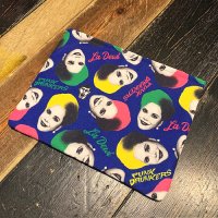 {PUNK DRUNKERS x デヴィ・スカルノ} 夫人総柄ポーチ