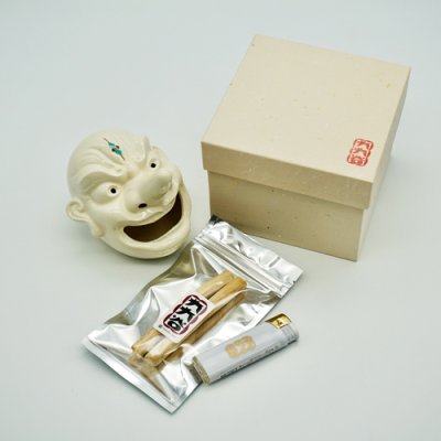 画像5: {九九谷} 天狗 香木スタンド置物