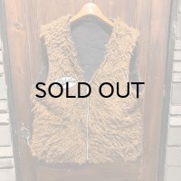{POP EYES} "PPE KEEP OUT" FUR VEST