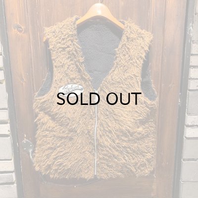 画像1: {POP EYES} "PPE KEEP OUT" FUR VEST