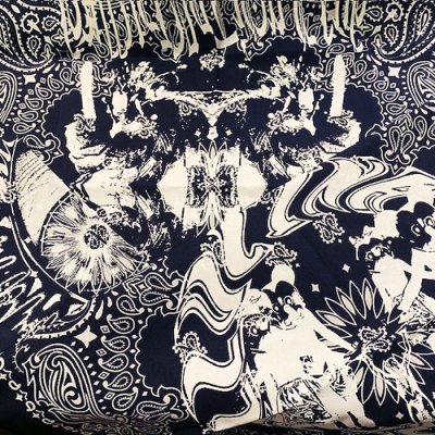 画像1: {NO MAD NUMSKULL} "HALLUCINATION CLUB" BANDANNA (NAVY)