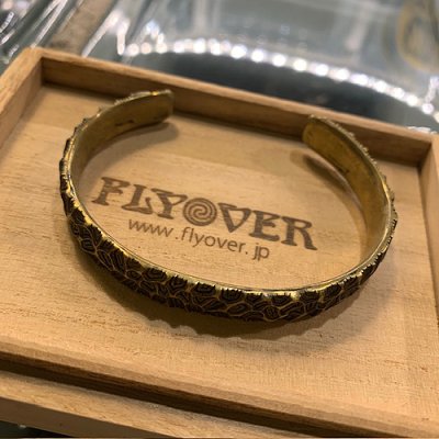 画像1: {FLYOVER} Penetration Bangle <Brass>