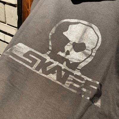 画像4: {SKULL SKATES} BLACK OUT LOGO HOOD SWEAT / BLACK×BLACK