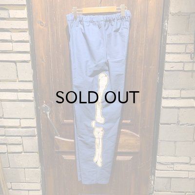 画像2: {NO MAD NUMSKULL} ORIGINAL PATTERN LONG PANTS / "FELT PATCH BONE" / BLUE