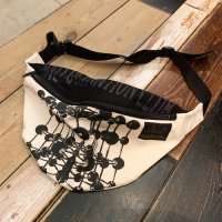 {Satoshi Ito×NO MAD NUMSKULL} ORIGINAL PATTERN WAIST POUCH - BIG