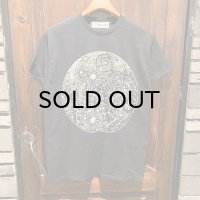 {FLYOVER} MOON short sleeve Tee