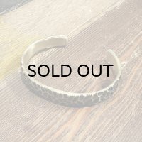 {FLYOVER} Penetration Bangle ＜Brass＞