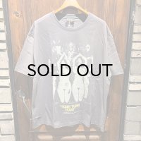 {EROSTIKA} “TRASH! TRASH! TRASH!” Square T-Shirt