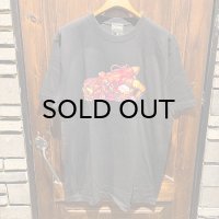  {EROSTIKA} “WRONG GIRL” T-Shirt