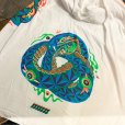 画像4: {NO MAD NUMSKULL} "OUROBOROS" S/S T-SHIRTS (FULL COLOR MULTI PRINT) (4)