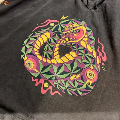 画像4: {NO MAD NUMSKULL} "OUROBOROS" S/S T-SHIRTS (FULL COLOR MULTI PRINT)