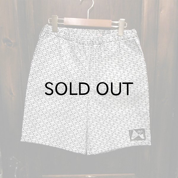 画像1: {NO MAD NUMSKULL} ORIGINAL PATTERN SHORT PANTS / "死" (1)