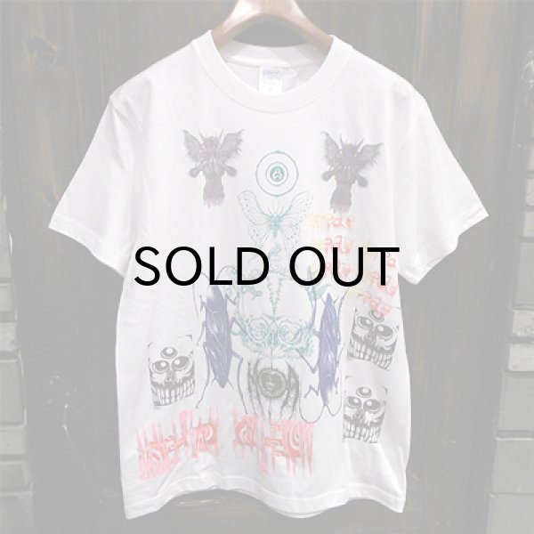 画像1: {MOMENTARY PSYCHO ART} "Letter From The North" MULTI PRINT T-SHIRTS / WHITE (1)