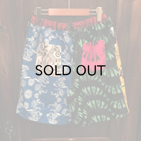 画像2: {NO MAD NUMSKULL} ORIGINAL PATTERN SHORT PANTS / CRAZY PATTERN / L (2)