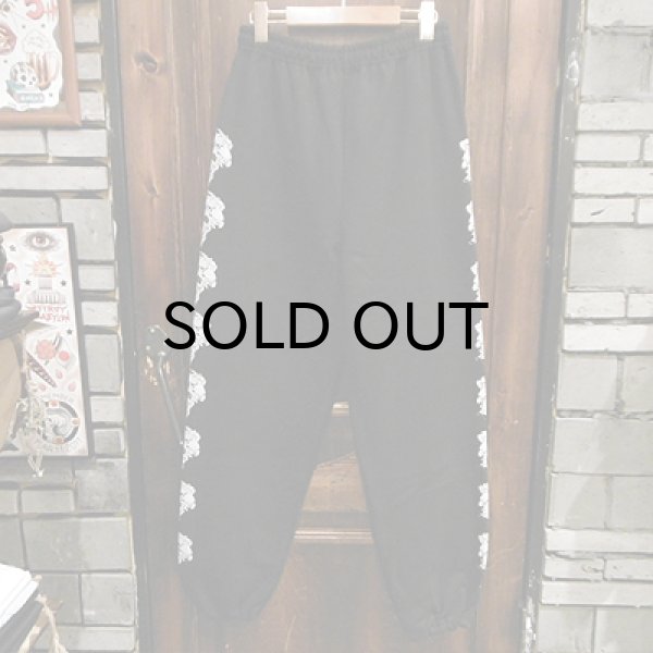 画像1: {NO MAD NUMSKULL} "HAND PLANT" SWEAT PANTS / BLACK (1)