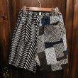 画像2: {NO MAD NUMSKULL} ORIGINAL PATTERN SHORT PANTS / BONE&PATCHWORK / BLACK×WHITE / (M) (2)