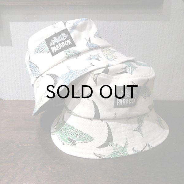 画像1: {PARADOX × NO MAD NUMSKULL} ORIGINAL PATTERN BUCKET HAT / "SHARK" / 生成り (1)