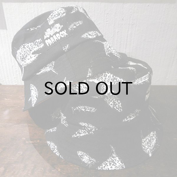 画像1: {PARADOX × NO MAD NUMSKULL} ORIGINAL PATTERN BUCKET HAT / "SHARK" / BLACK (1)