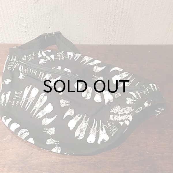 TEETH / BLACK×WHITE