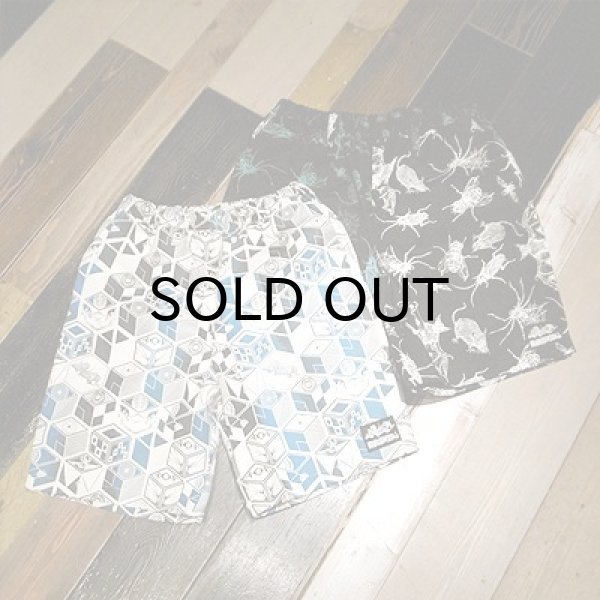 画像1: {NO MAD NUMSKULL} ORIGINAL PATTERN SHORT PANTS / "collaboration"  (1)