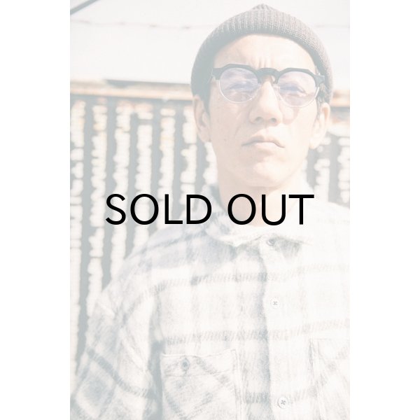 #03 BLACK × CLEAR / SMOKY PURPLE