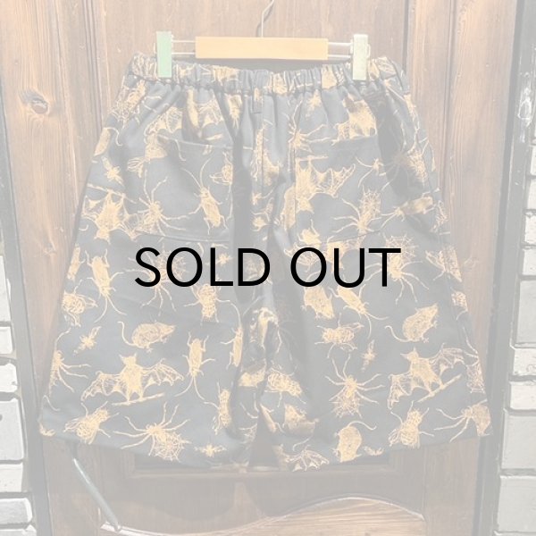 画像2: {NO MAD NUMSKULL} ORIGINAL PATTERN SHORT PANTS / "HATE" / XL (2)