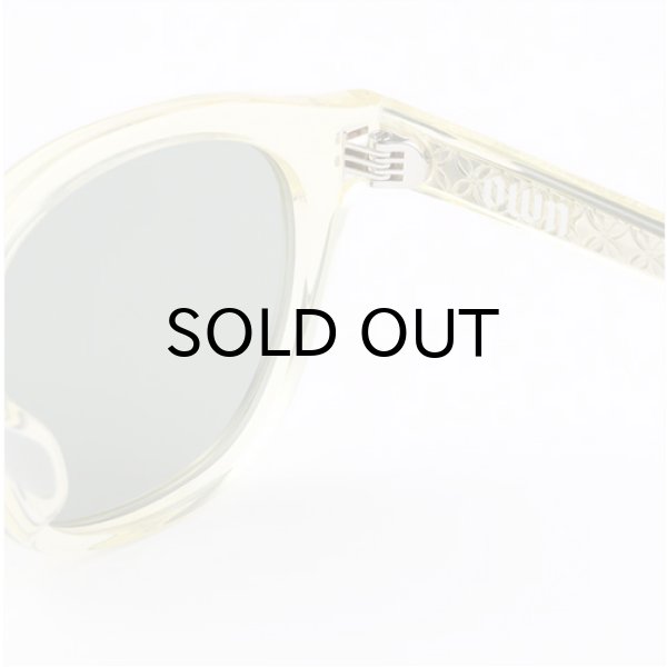 LIGHT YELLOW / GREEN