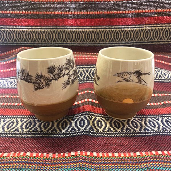 画像1: {九九谷} 鷺 湯呑み 2個セット (1)