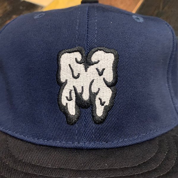 画像2: {MAGICAL MOSH MISFITS} Mどろ 短めツバ CAP (2)