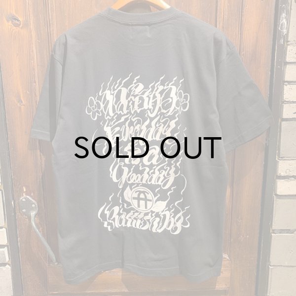 画像2: {YUKYAN × RAFFISH DOG} "日日是好日" S/S T-SHIRTS (2)