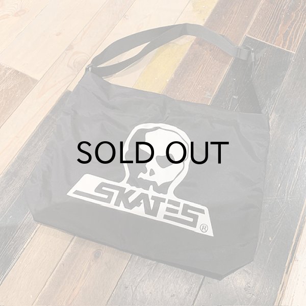 画像1: {SKULL SKATES} LOGO Nylon Shoulder Bag (1)