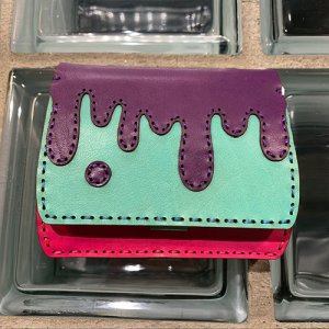 画像: {MAGICAL MOSH MISFITS × OJAGA} "DORODORO" WALLET (本革)