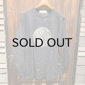 画像: {FLYOVER} Moon Long sleeve Tee