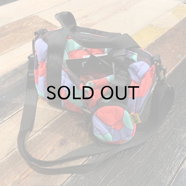 画像1: {ROLLING CRADLE x KiU} COLORFUL NA OMOCHI MINI BOSTON POUCH (1)